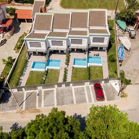 Cobalt Aqua Villa Nea Iraklitsa Bagian luar foto